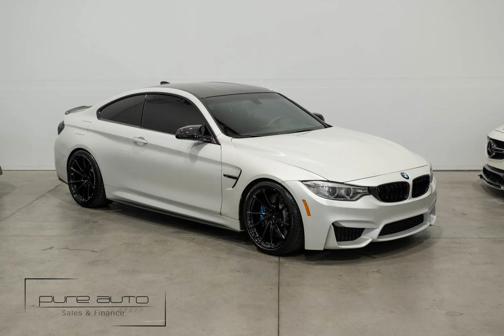 bmw m4 coupe 2017 WBS3R9C30HA014413 image bmw m4 coupe 2017 WBS3R9C30HA014413 image